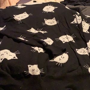 Reversible cat sweater